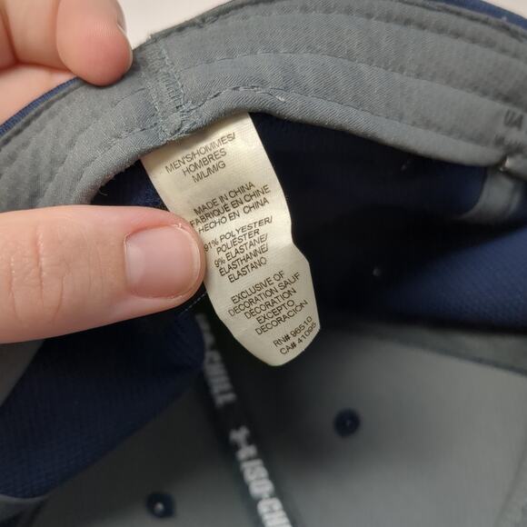 Under Armour Logo Fitted Hat Blue Large Pro Fit Iso-Chill Vent Holes - Picture 10 of 10